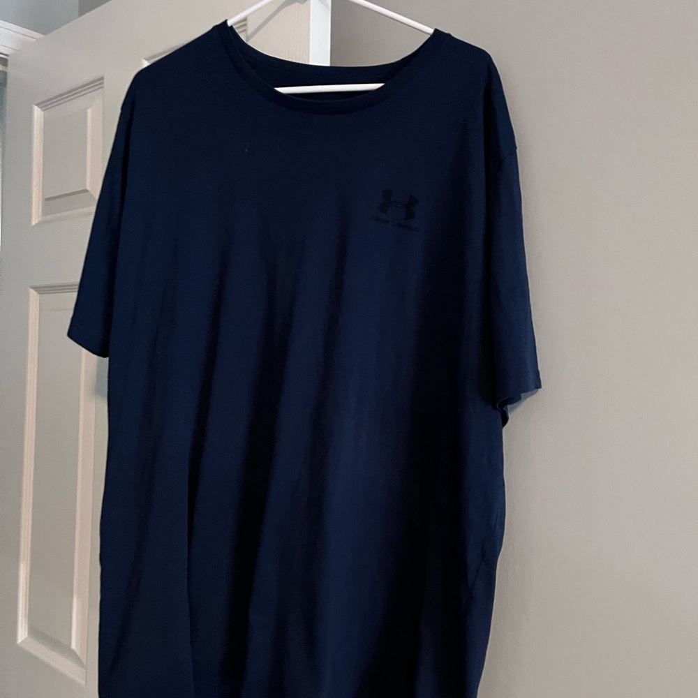 Underarmour tshirt